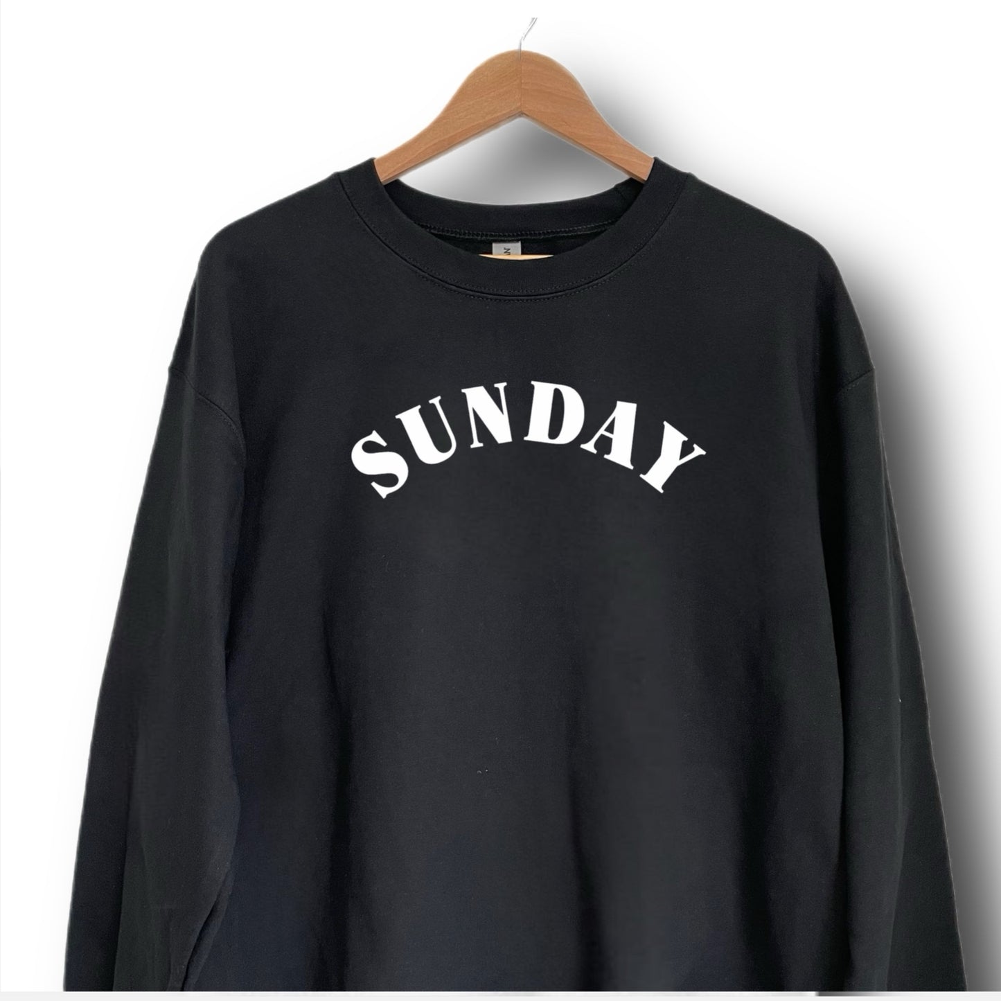 SUNDAY Sweatshirt