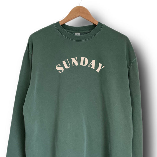 SUNDAY Sweatshirt